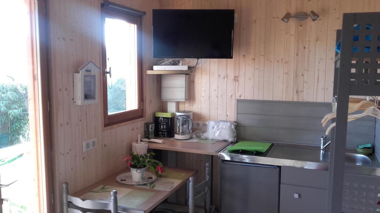 Au Calme Dans Etretat Bed & Breakfast Bagian luar foto
